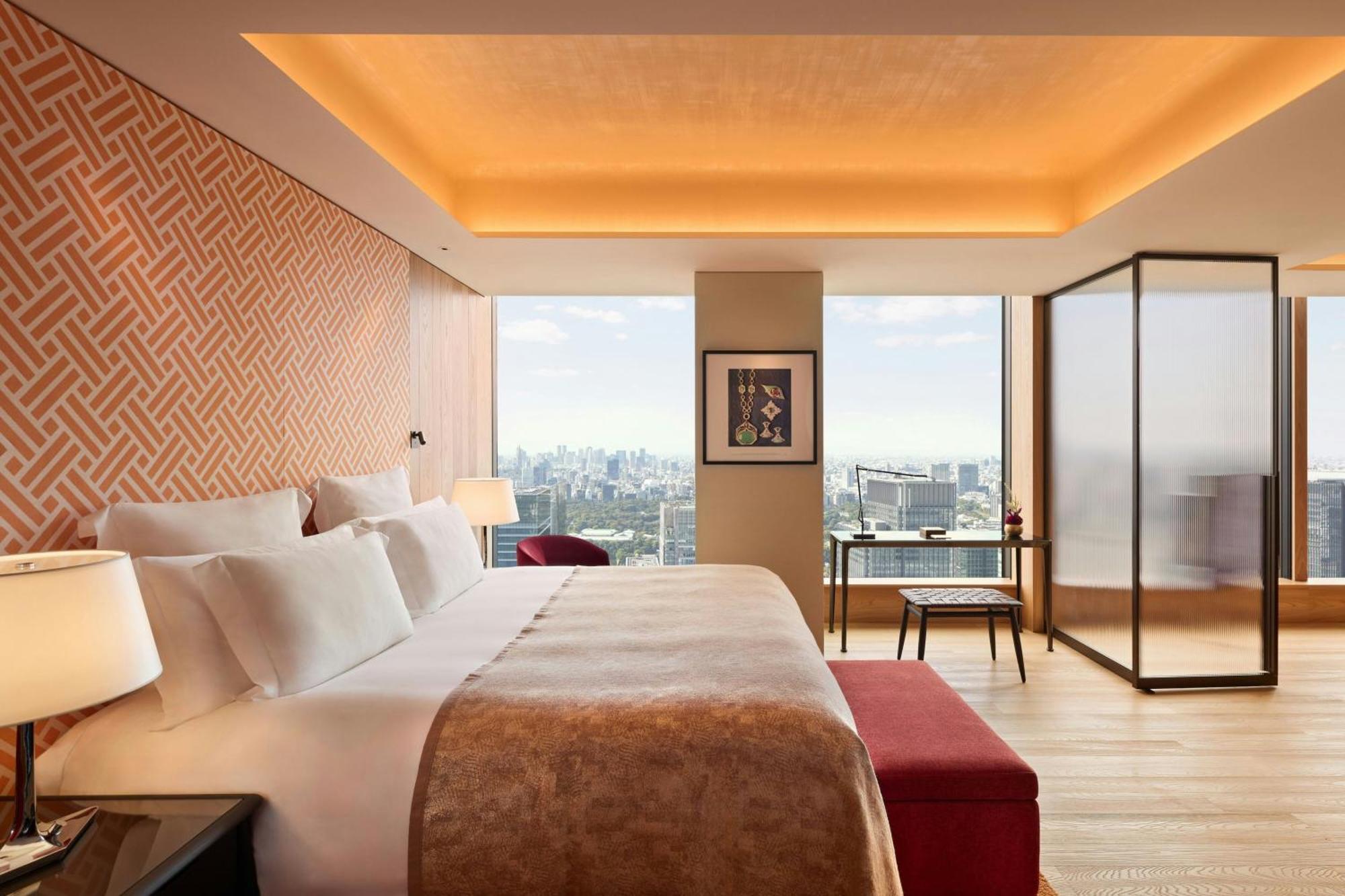 Junior King Suite Garden View